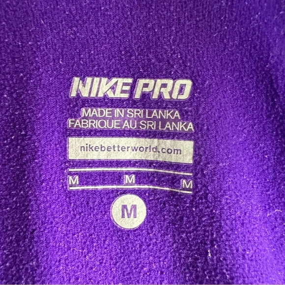 Nike Pro Dri-Fit Purple 1/2 Zip Pullover Size Medium Women’s Thumb Hole Athletic - Picture 7 of 9